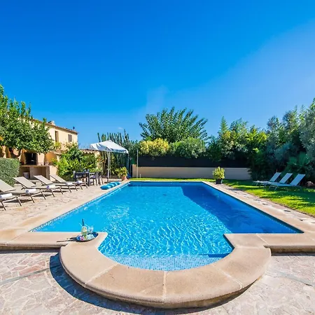 Rustic With Pool Holiday home *